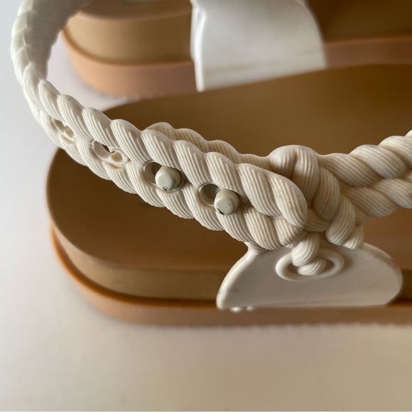 Melissa + Salinas Cosmic Sandals in White and Natural Size US 5 - Picture 11 of 14